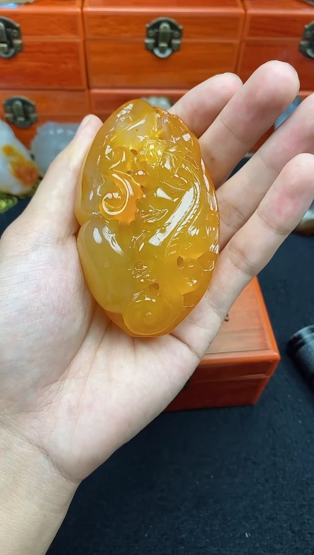 未镶嵌玛瑙/玉髓珠宝奇石王*0