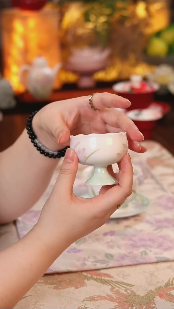 粉黛梦兰茶杯 哈哈哈