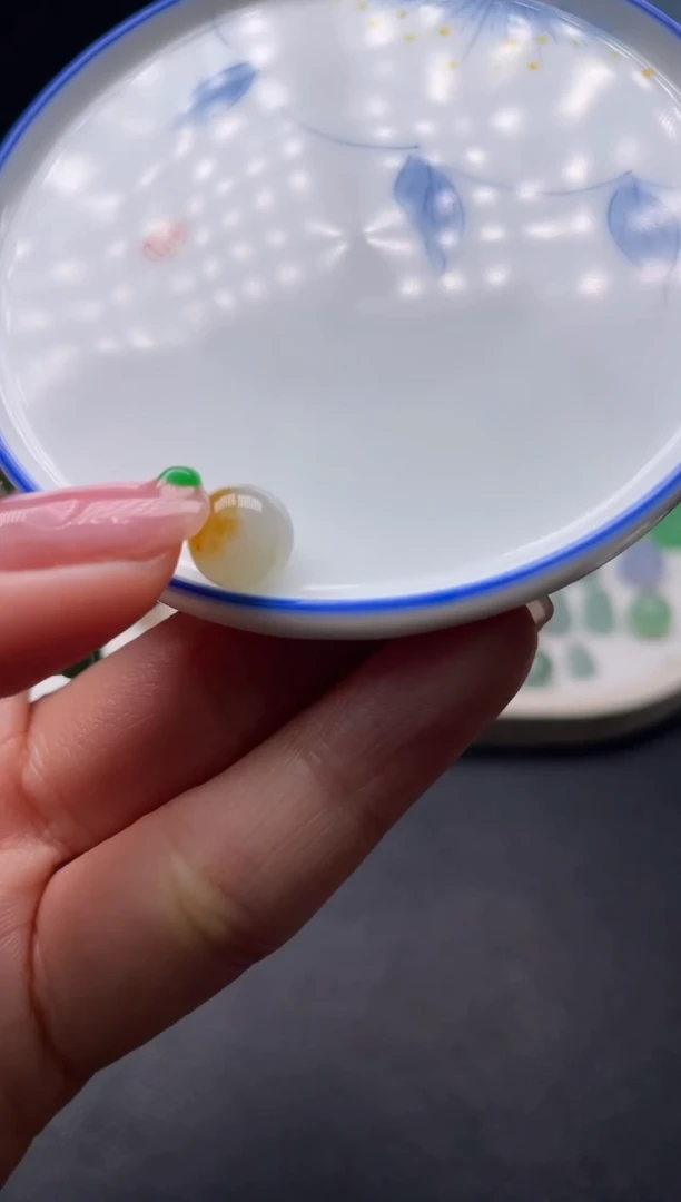 【闪购商品】翡翠颈饰未镶嵌啊A288