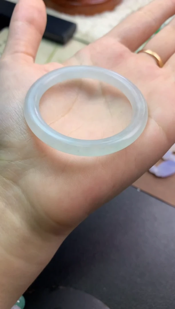 未镶嵌定制翡翠毛货