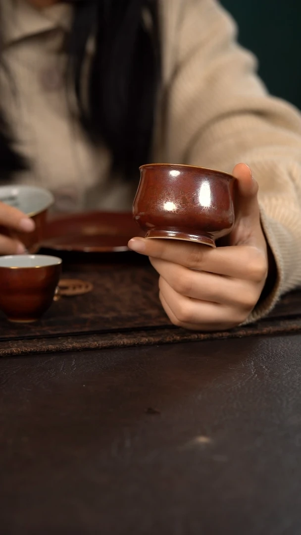【闪购商品】杯聚澜堂红金花憨憨杯