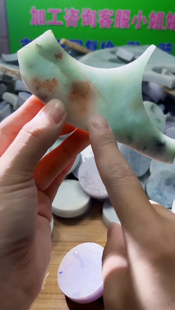 翡翠未镶嵌颈饰天然翡翠A货804