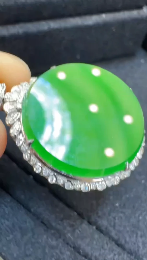 吊坠(不含链)18K金镶嵌翡翠多样性团购发一件