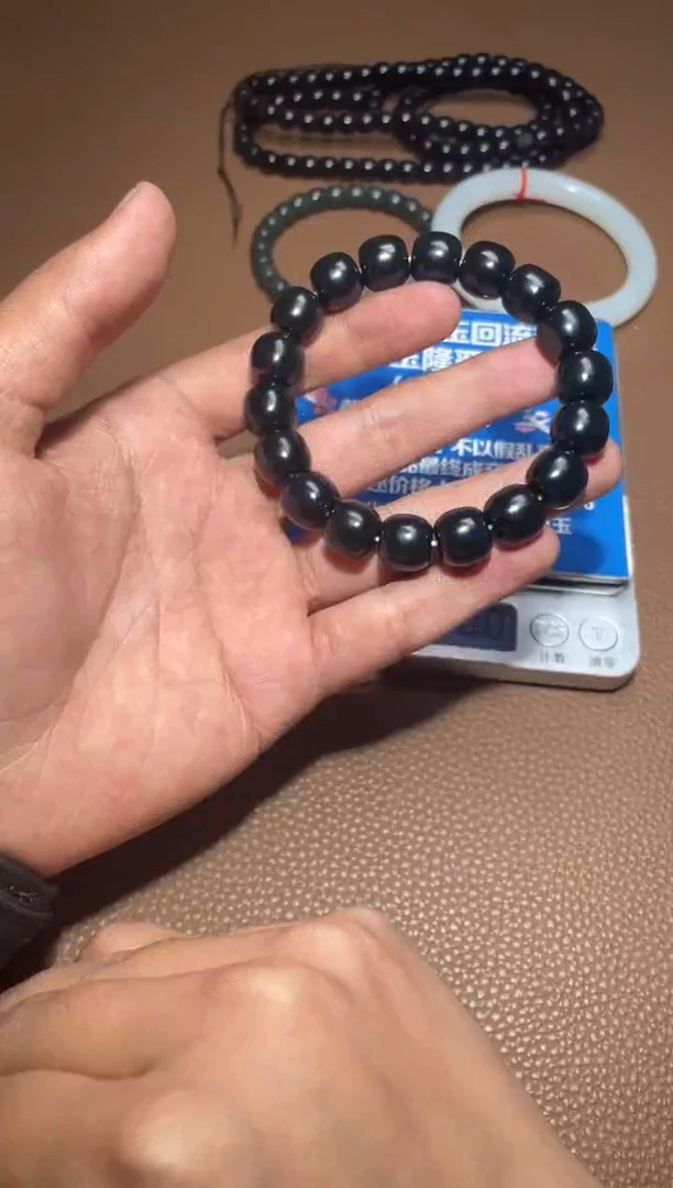 【闪购商品】和田玉手串未镶嵌2145