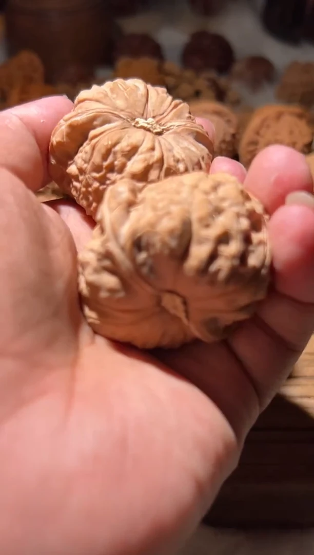 吊坠文玩核桃乘**浪乘风破浪