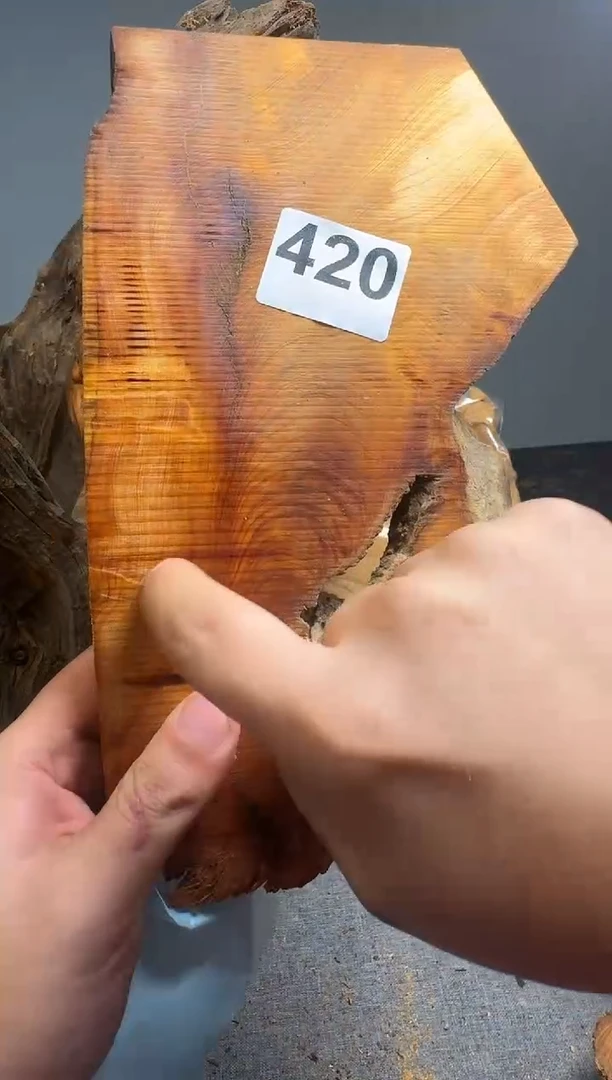 柏木（崖柏）太行陈化崖柏现切先拍！卡2.0 随机一片！（1单1片）420