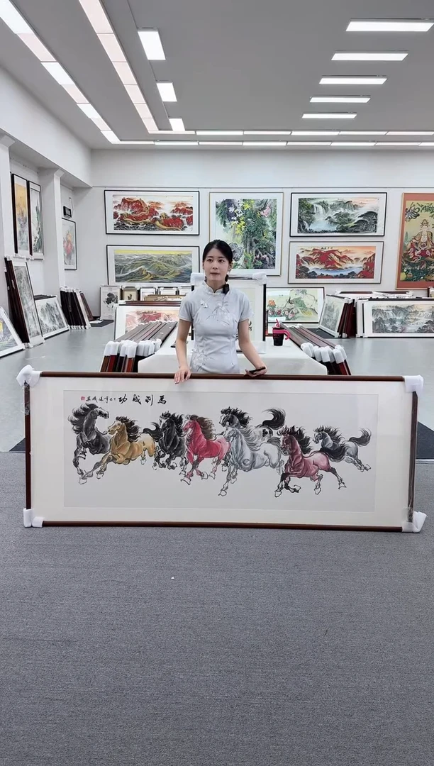 国画手绘 马到成功 219*88