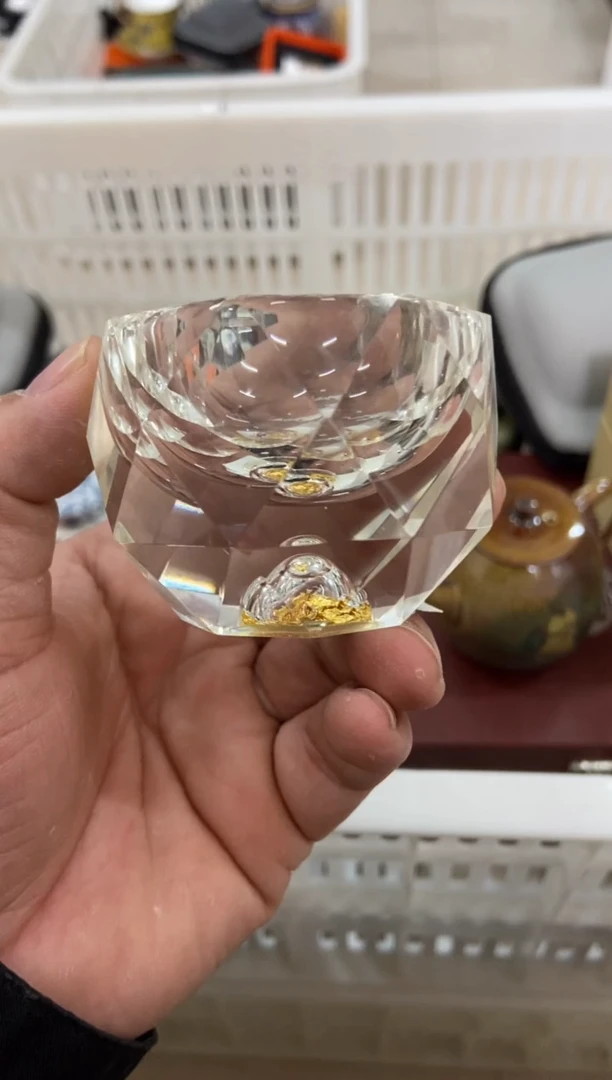 无运费险有瑕疵的摄影的产品有使用过的痕迹有点脏介意勿拍