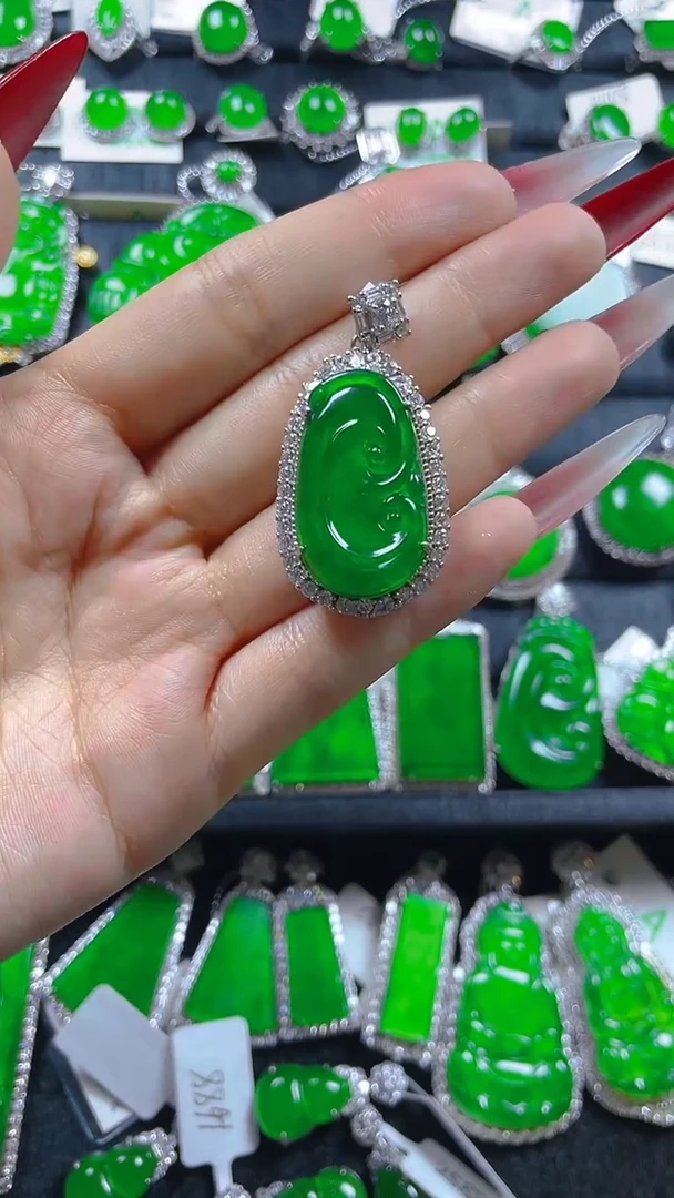 翡翠银S925镶嵌颈饰11