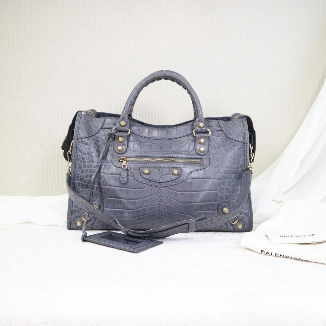 95新 Balenciaga/巴黎世家 【杨贵妃专属】中号灰色鳄鱼压纹机车包