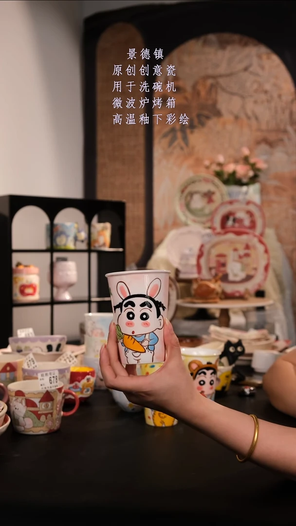 摆件景德镇手工手绘设计师款