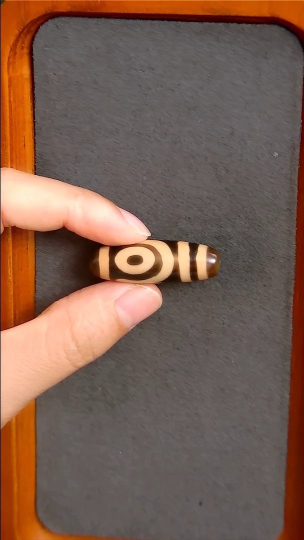 未镶嵌玛瑙/玉髓珠宝半成品上肯全手工如意两眼天珠12*36