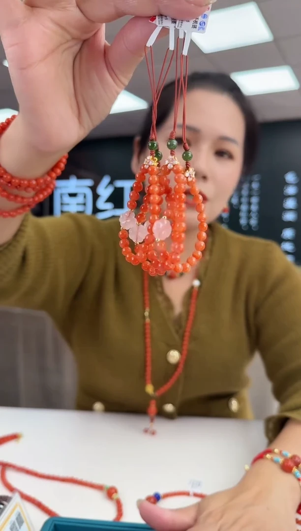 未镶嵌珠串南红玛瑙多样发其一/5/2511985029