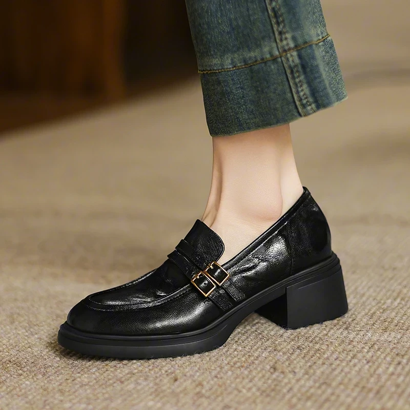 上班族黑色乐福鞋女款2025秋新款爆款英伦风粗跟一脚蹬深口小皮鞋