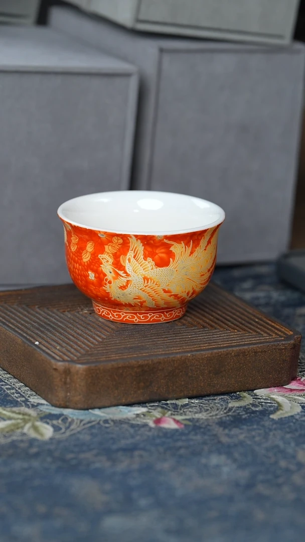 【闪购商品】【红】【白瓷花（凤）杯】【12西泠礼盒】