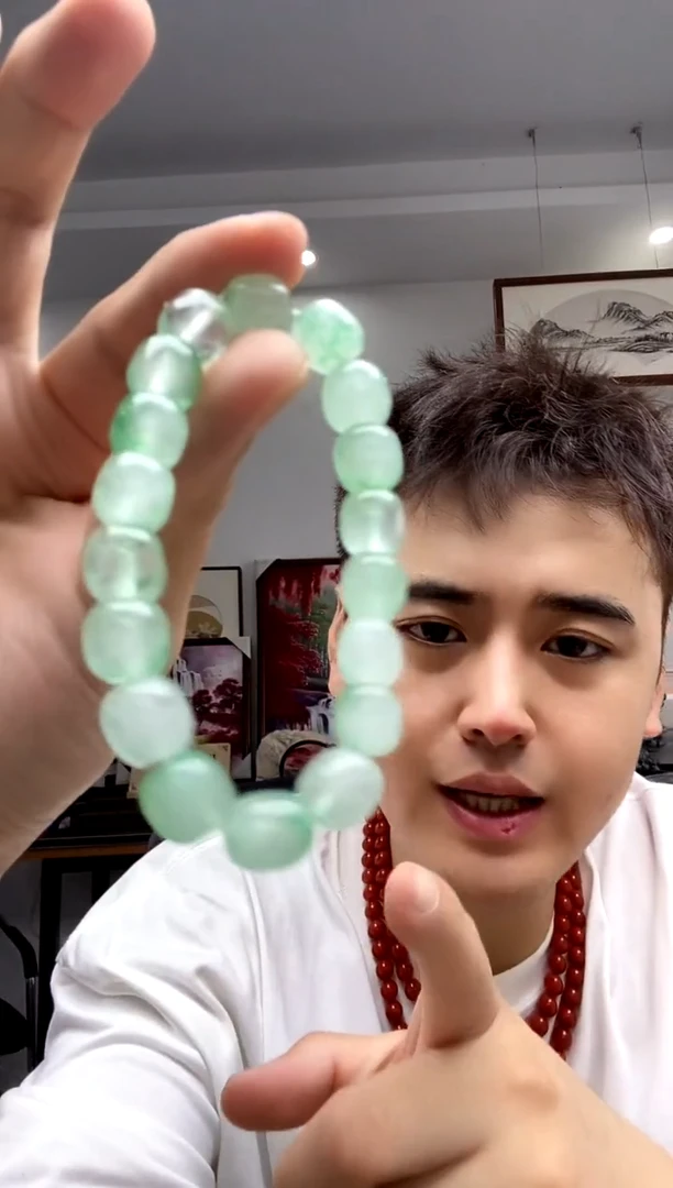 石英质玉未镶嵌颈饰非洲翠手串