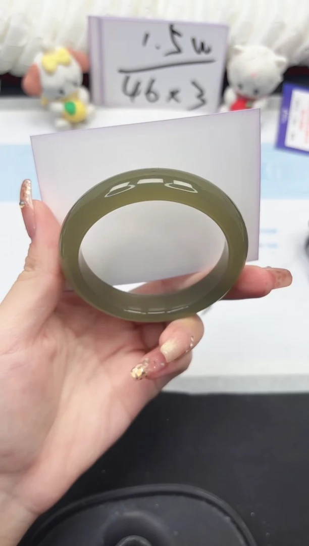 未镶嵌手镯石英质玉90-56.5