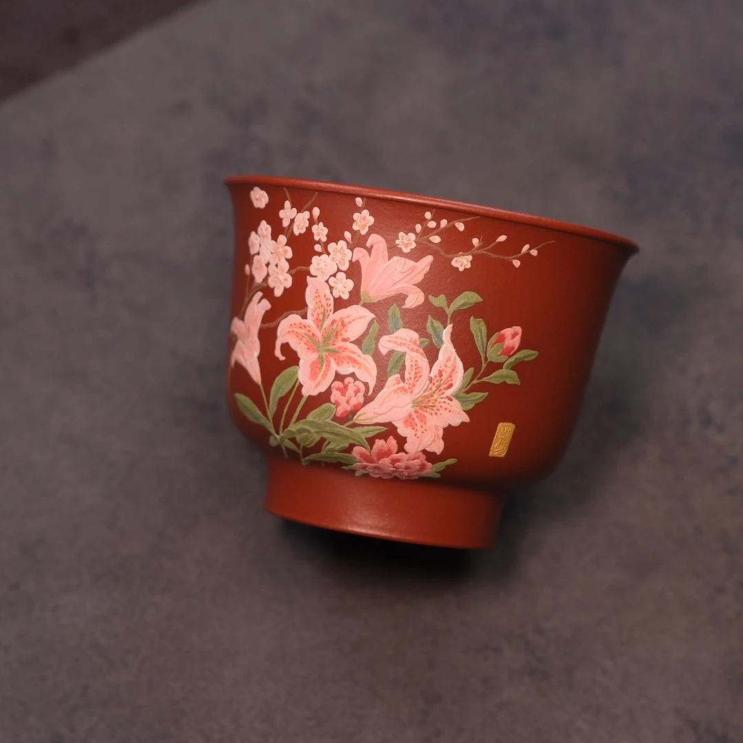静心【传统花鸟】泥绘粉百合  压手杯130cc 精品主人杯