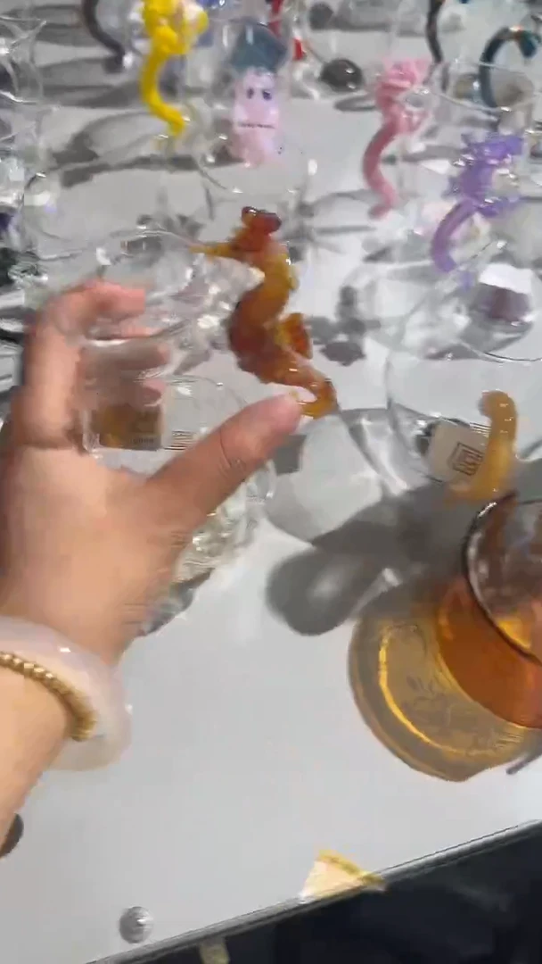 经验海马公杯赤红+核桃