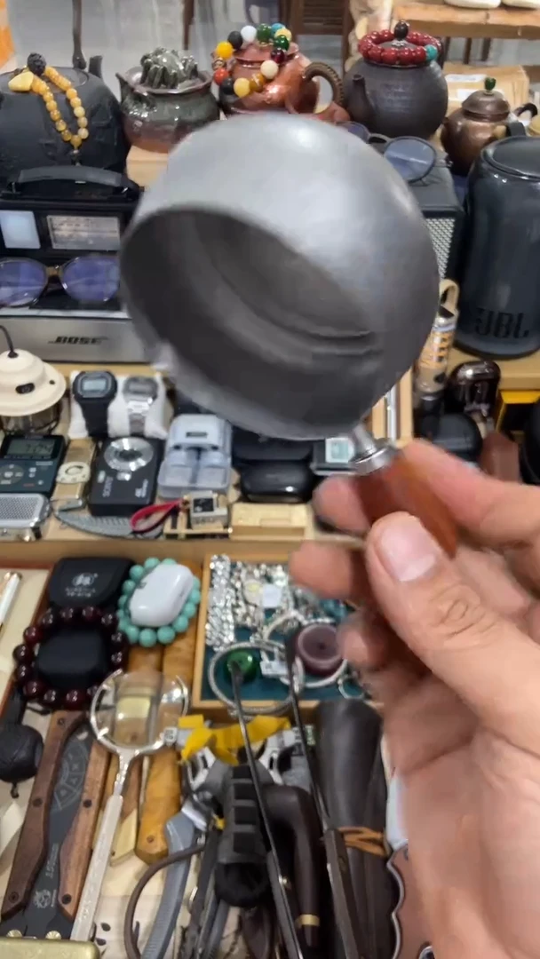 瓷片闪购商品    如图所示