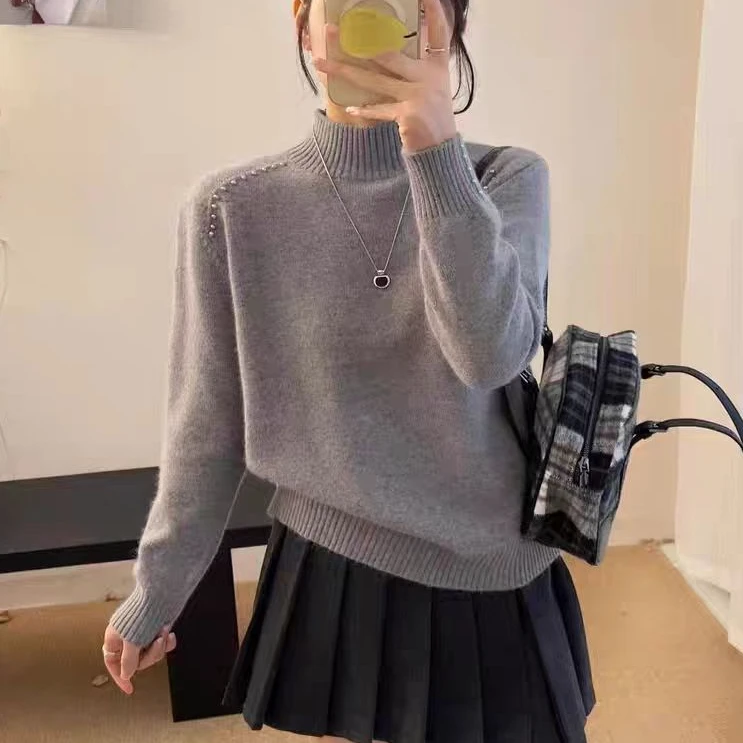 【大润】半高龄钉珠加厚针织打底衫