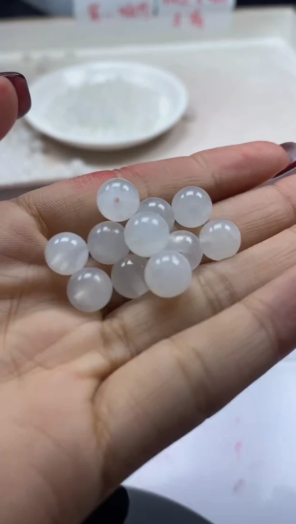 【闪购商品】水晶颈饰未镶嵌w538蓝月光8mm*10颗