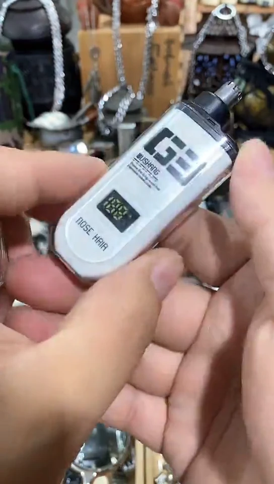 瓷片闪购商品  如图所示