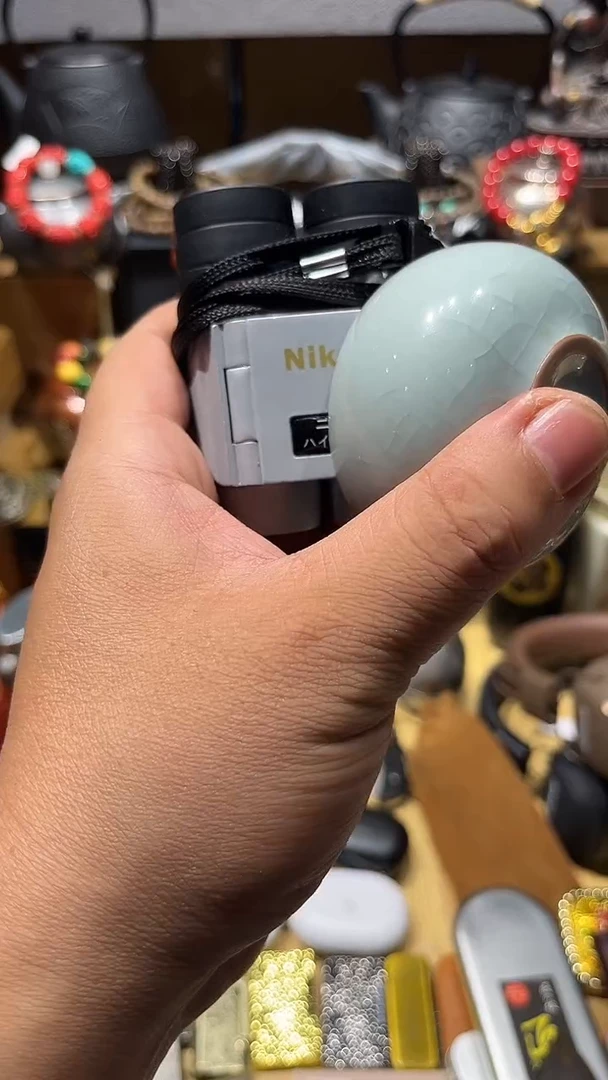 瓷片闪购商品 如图所示