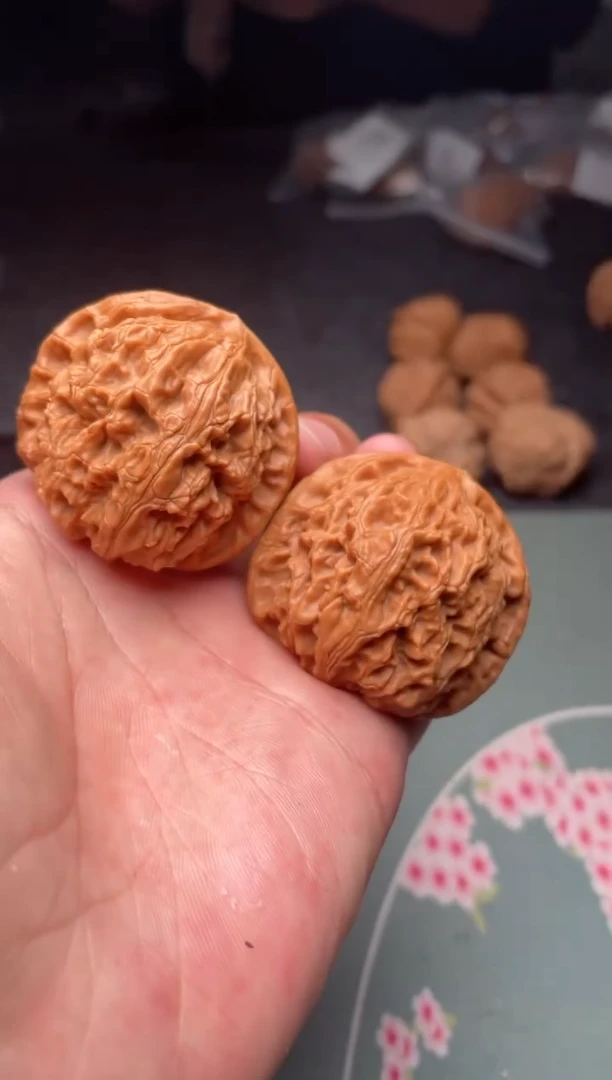 把件文玩核桃a54  水龙纹  44尺