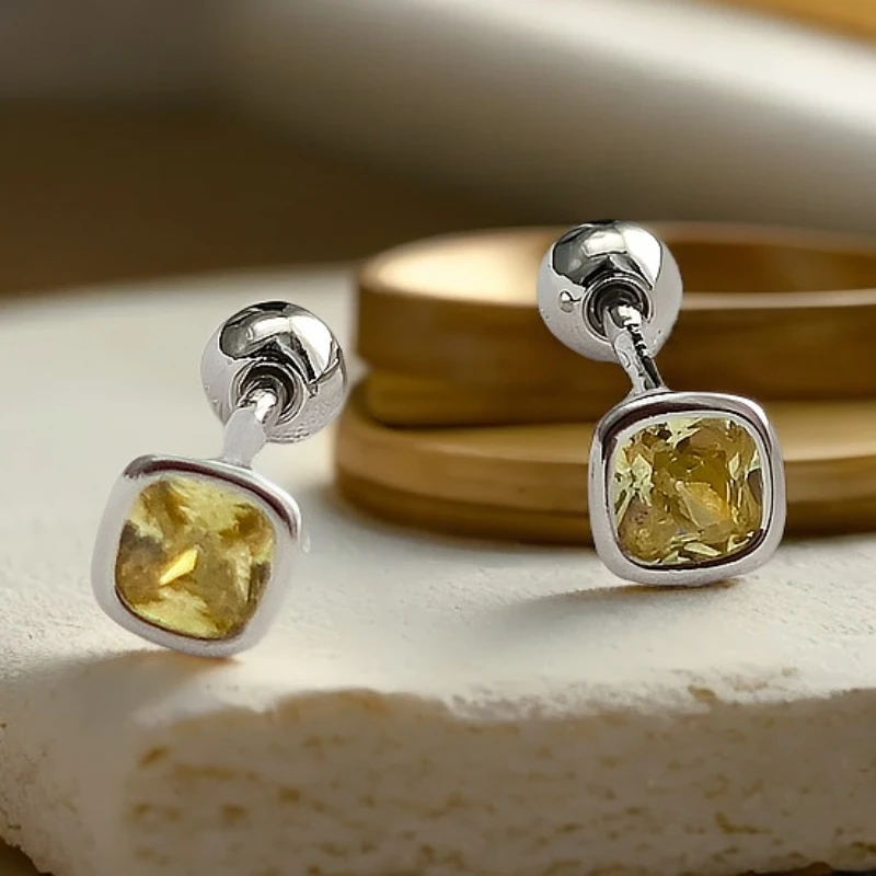 925银耳饰 S925纯银百搭黄方糖耳钉简约轻奢小众精致饰品