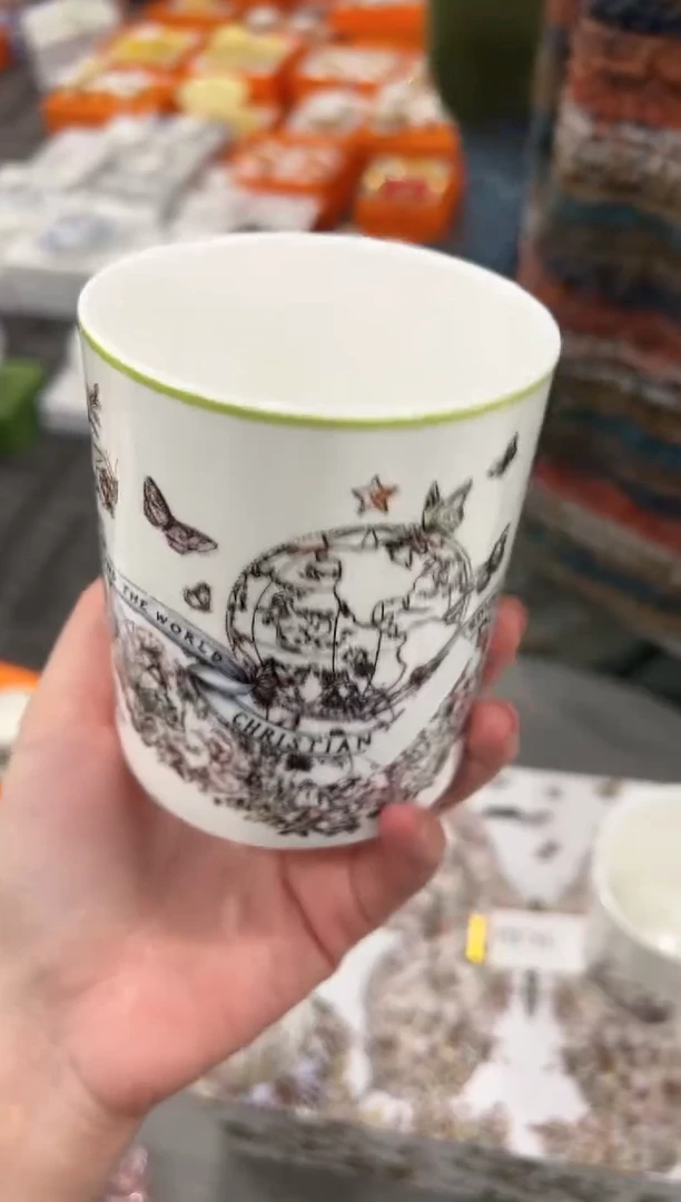 【闪购商品】杯H543--------------