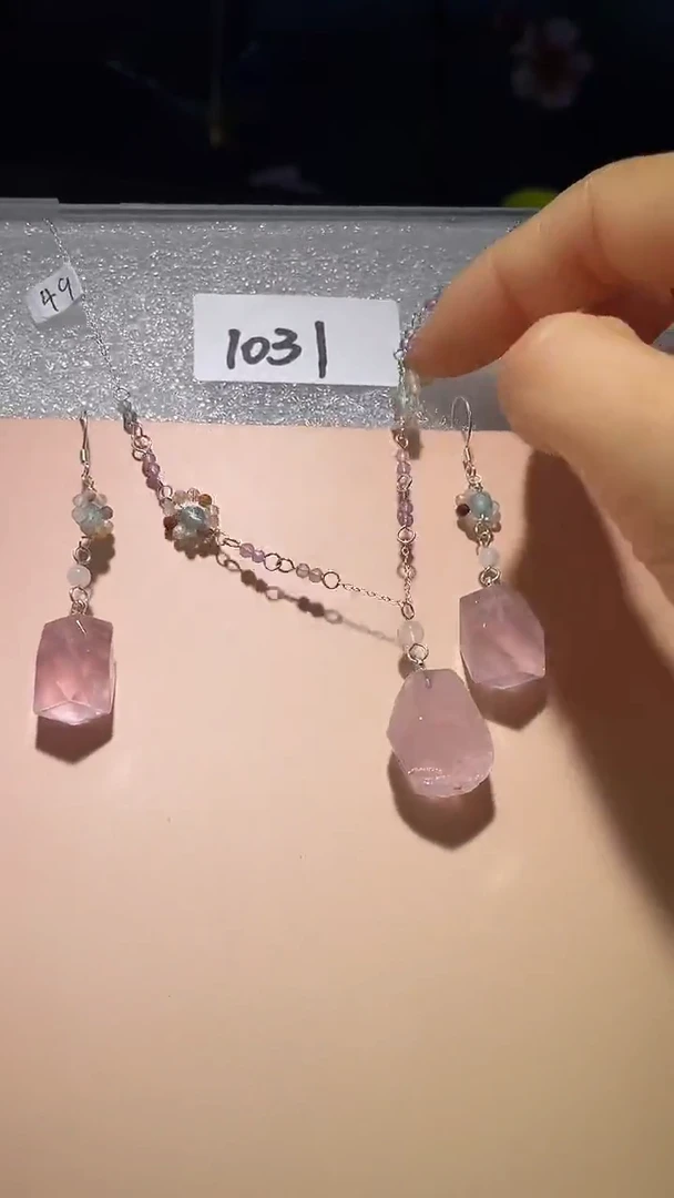 颈饰未镶嵌水晶喜欢拍