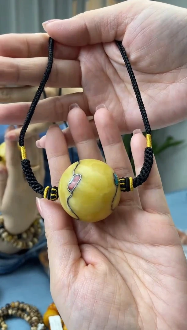 【闪购商品】蜜蜡珠宝奇石未镶嵌假一罚十，发一件032.38