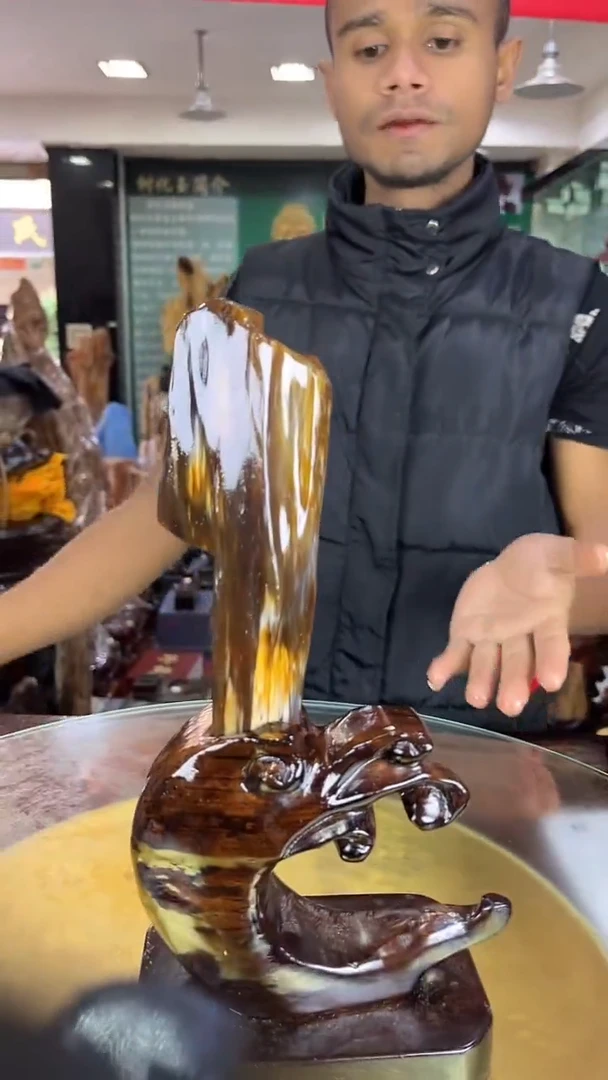 缅甸天然树化玉精品精品摆件