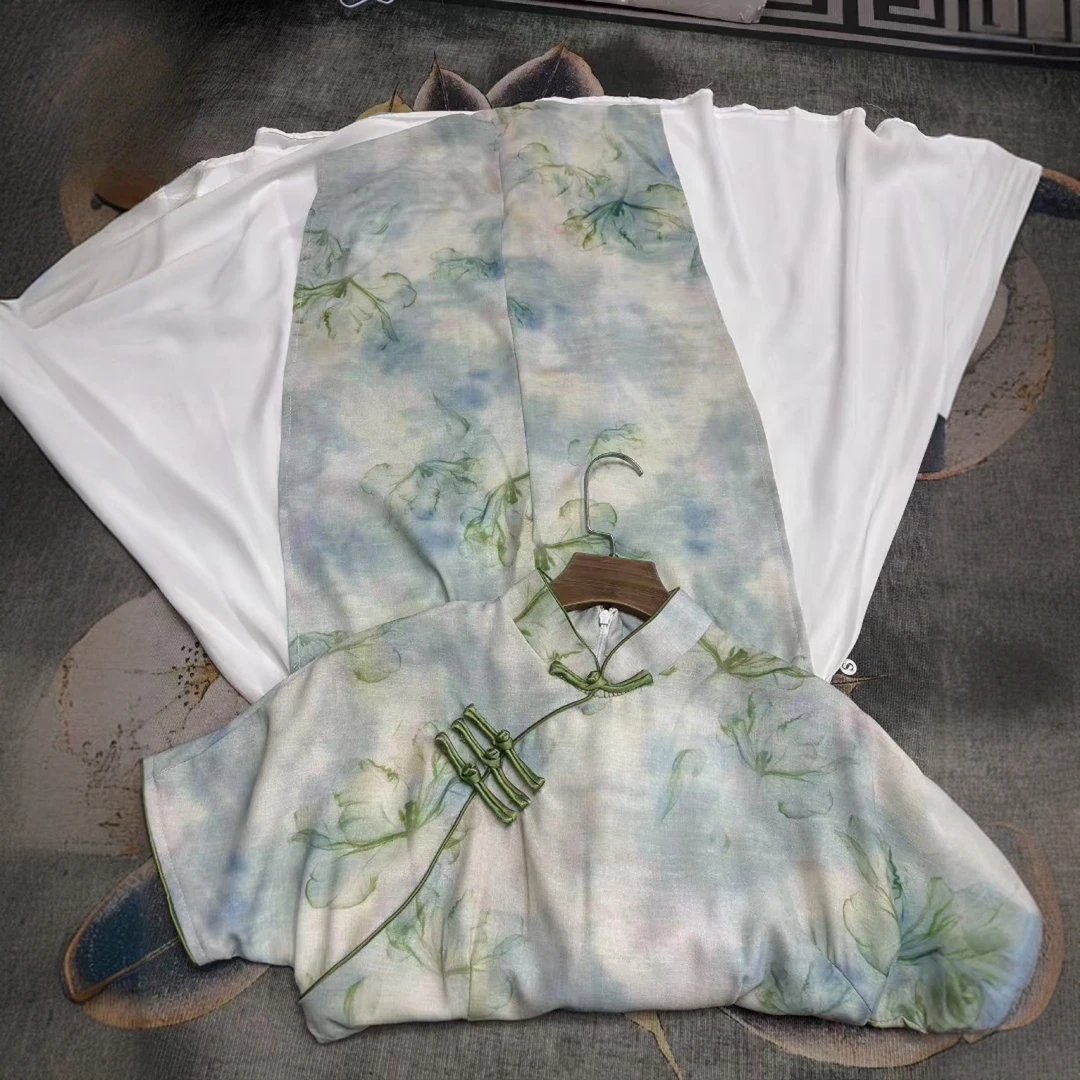 0608  南枝绿. 晕染 奥戴  旗袍