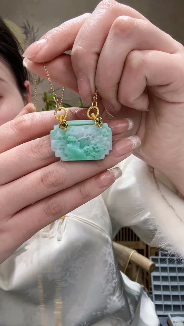 【闪购商品】翡翠颈饰未镶嵌吊坠