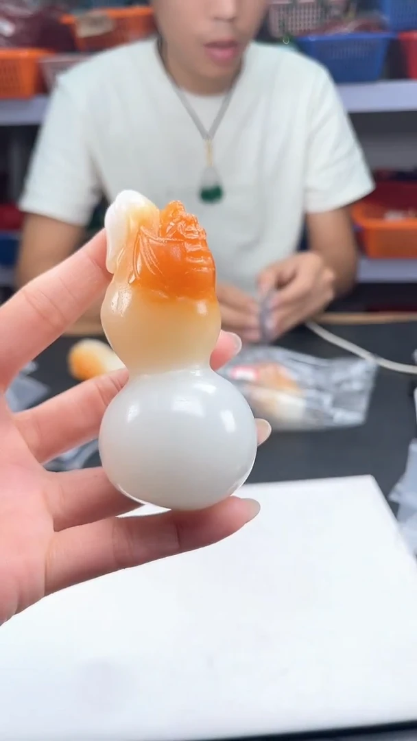 无非金属吊坠时尚百搭男女款多样发货其一