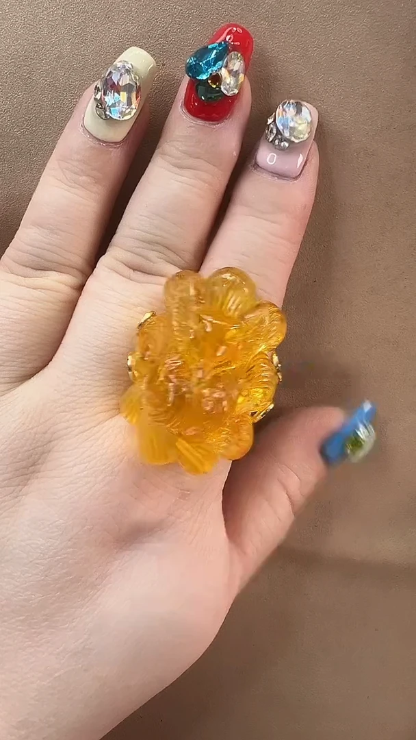 琥珀未镶嵌戒指戒指