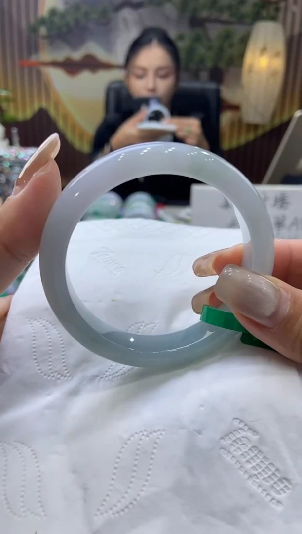 未镶嵌手镯翡翠00005351