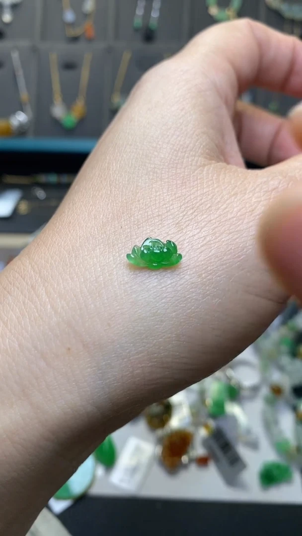 颈饰未镶嵌翡翠净货37428