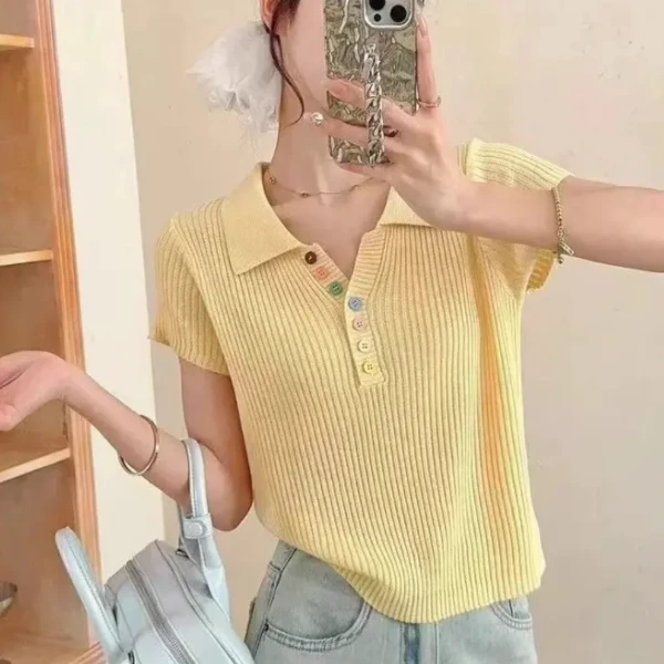 韩版彩色纽扣V领小香风针织衫女2025夏新款减龄时尚别致显瘦上衣
