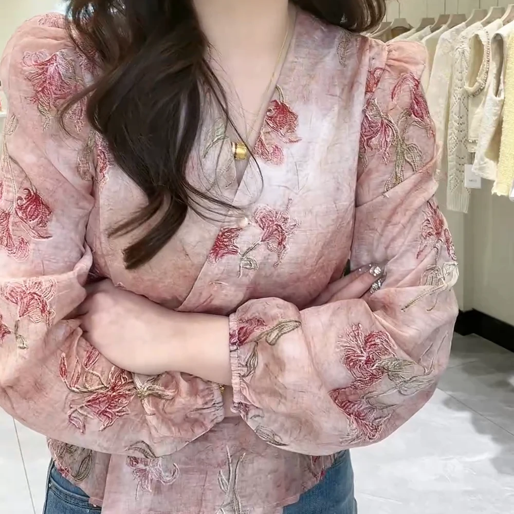 【卡布奇诺】 春款上新褶皱短款百搭收腰斜襟单排扣碎花小衫时尚