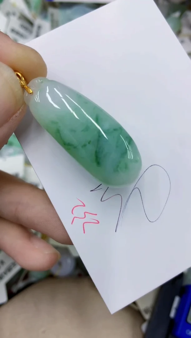 颈饰未镶嵌翡翠111111111111