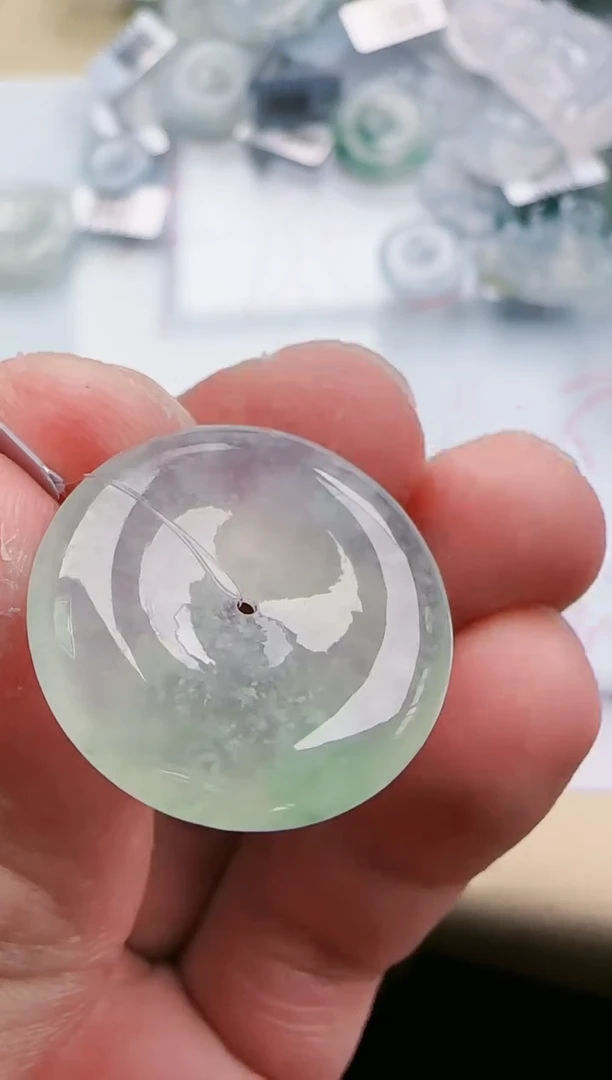 【闪购商品】翡翠颈饰未镶嵌翡翠