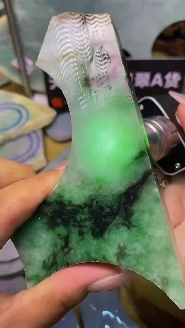 翡翠裸石天然A货缅甸翡翠高品质边角料298