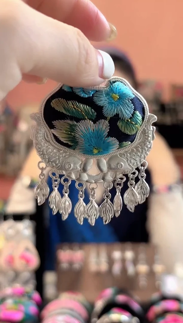 织绣?*苗艺枝独绣手工饰品02***