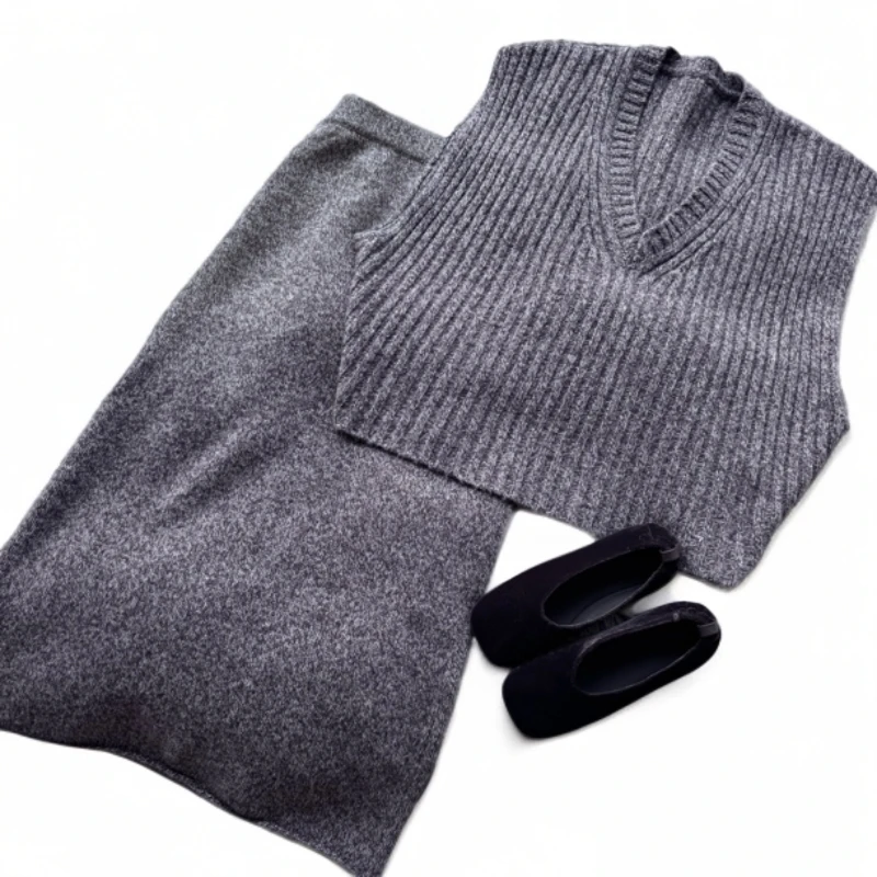 < 澳毛系列 >慵懒风秋冬针织毛衣与半身裙搭配套装女