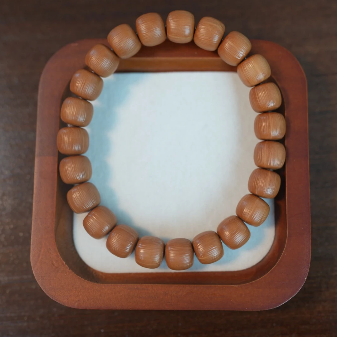 猴头手工雕刻山峦全品手串11mm 无黑点 无封口线 无露白 无虫眼