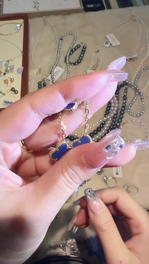 【闪购商品】海水珍珠手链18K金镶嵌蓝五花手链zy