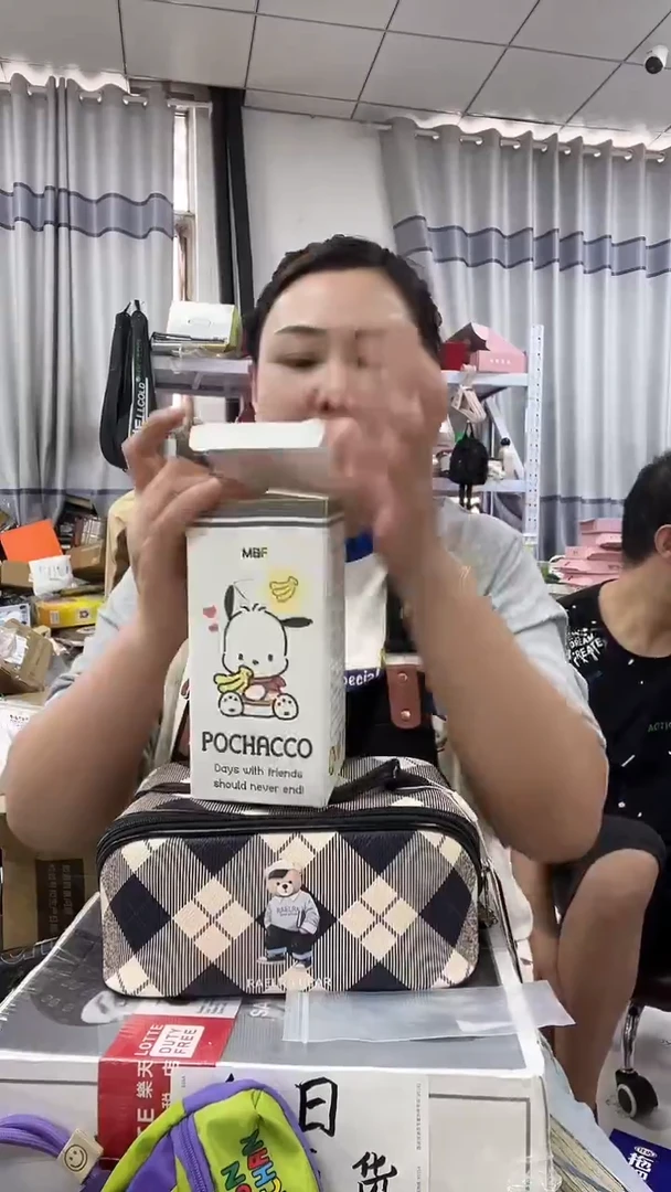 牦牛剖层皮革琪老板女包1号店超好看发图片款